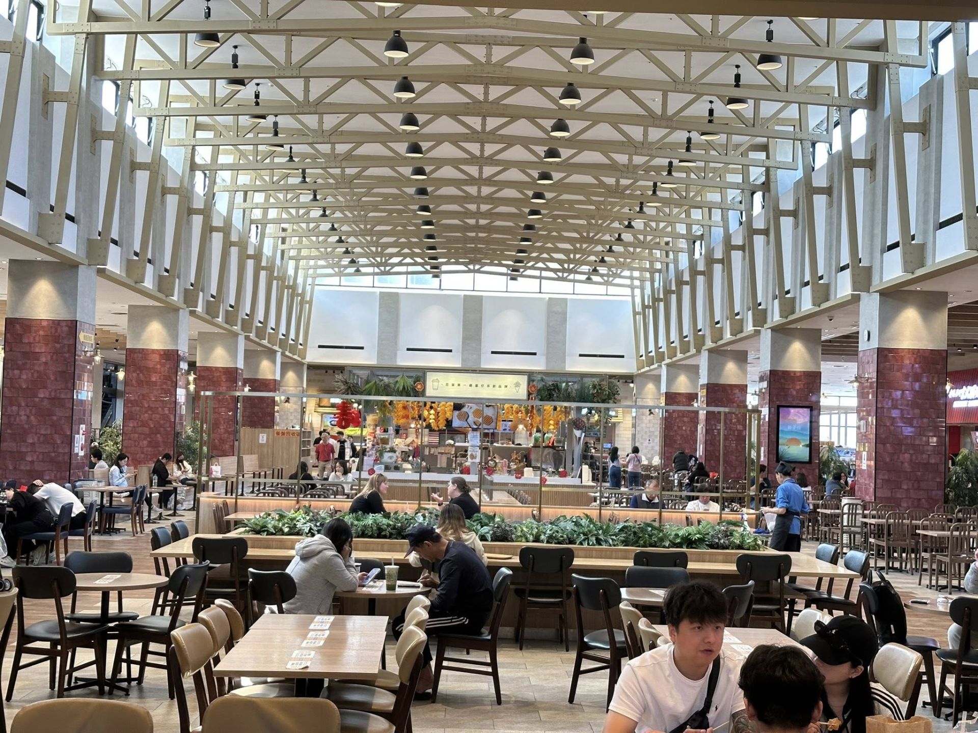 台中 outlet 與台灣包車自由行照片3